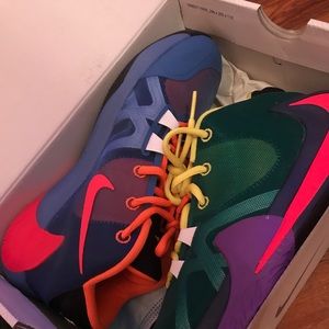 Nike Shoes - Athletic shoes Nike Shoes - Athletic shoes